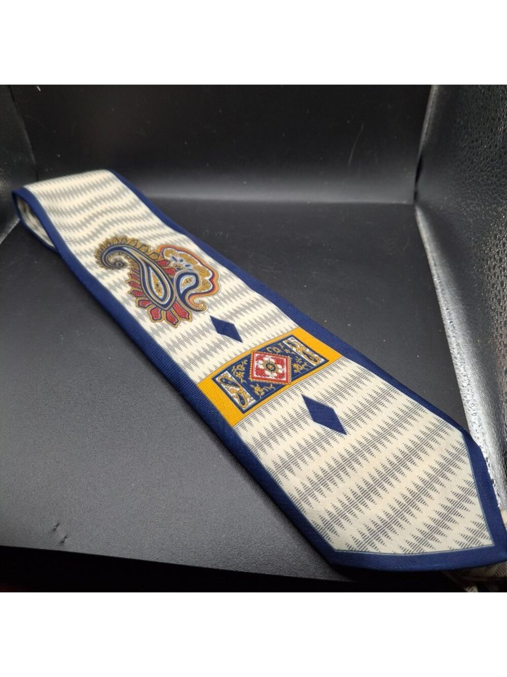 Claudio Nucci Mens Paisley & Geometric Pattern Silk Tie Blue /Cream  Italy